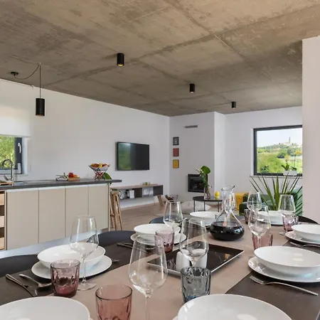 Beautiful Perlin With Pool In Visnjan * Farini