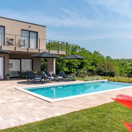 Beautiful Perlin With Pool In Visnjan * Farini